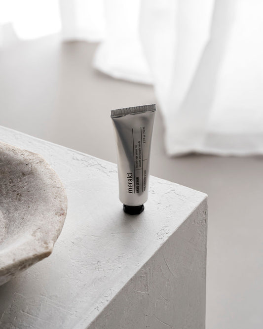 Hand Serum